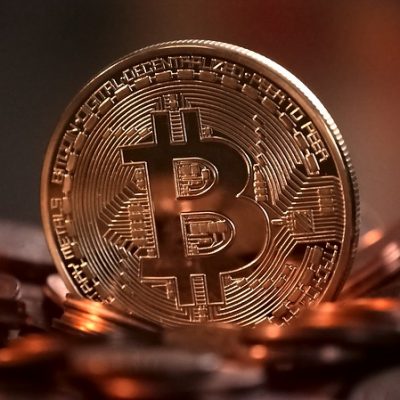 Lux cumpărat cu Bitcoin – “When lambo?”